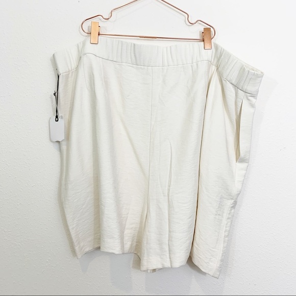 Leith White Ivory High Waisted Shorts Nordstrom - Picture 7 of 9